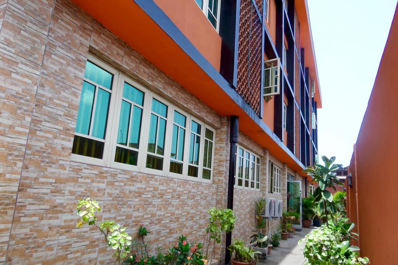 Apollo Hotel Lagos Luaran gambar