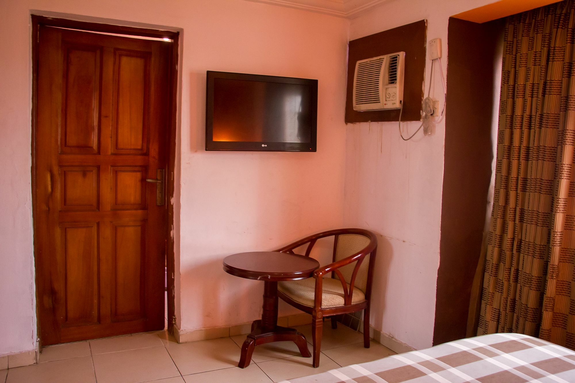 Apollo Hotel Lagos Luaran gambar