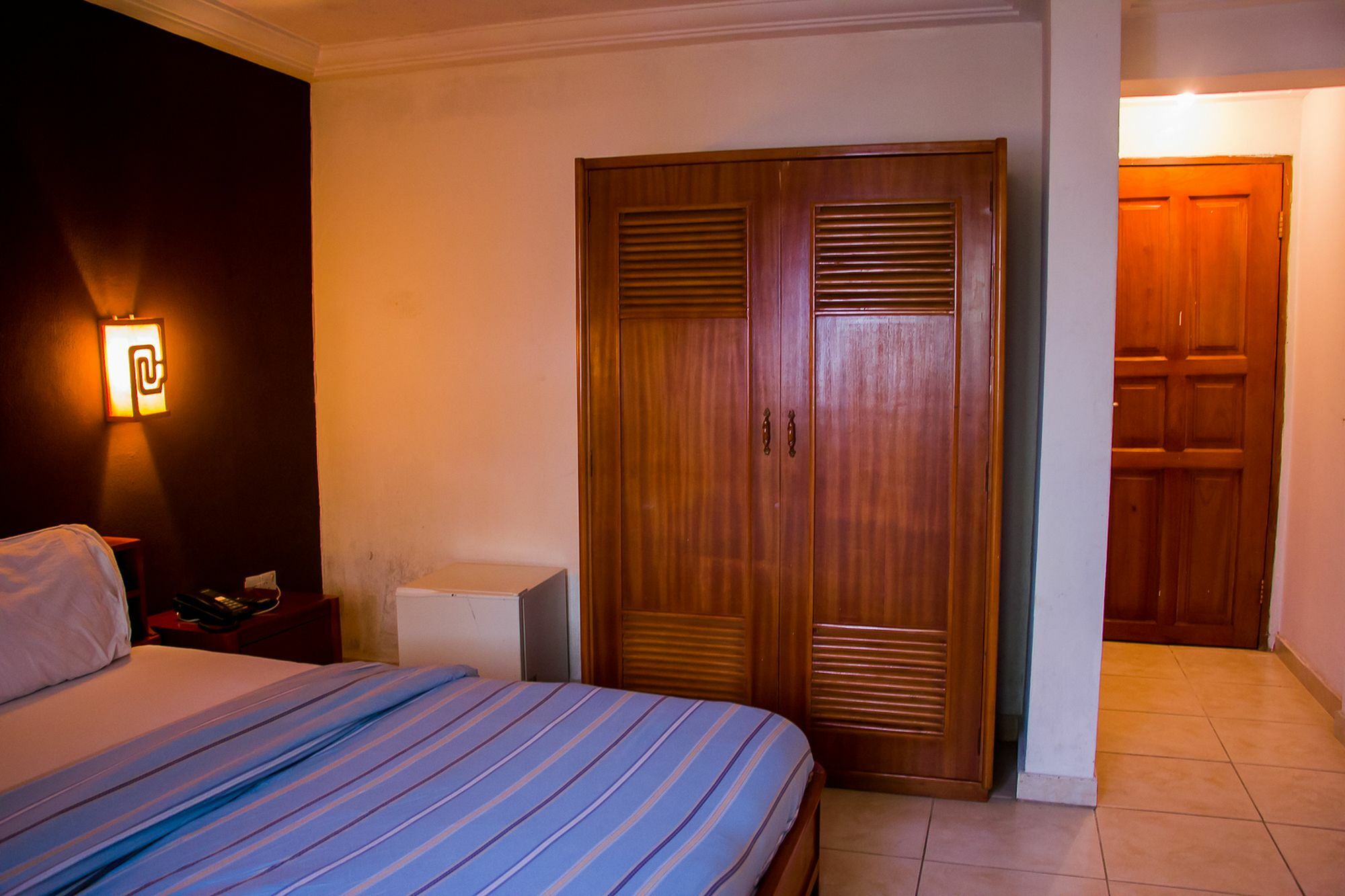 Apollo Hotel Lagos Luaran gambar